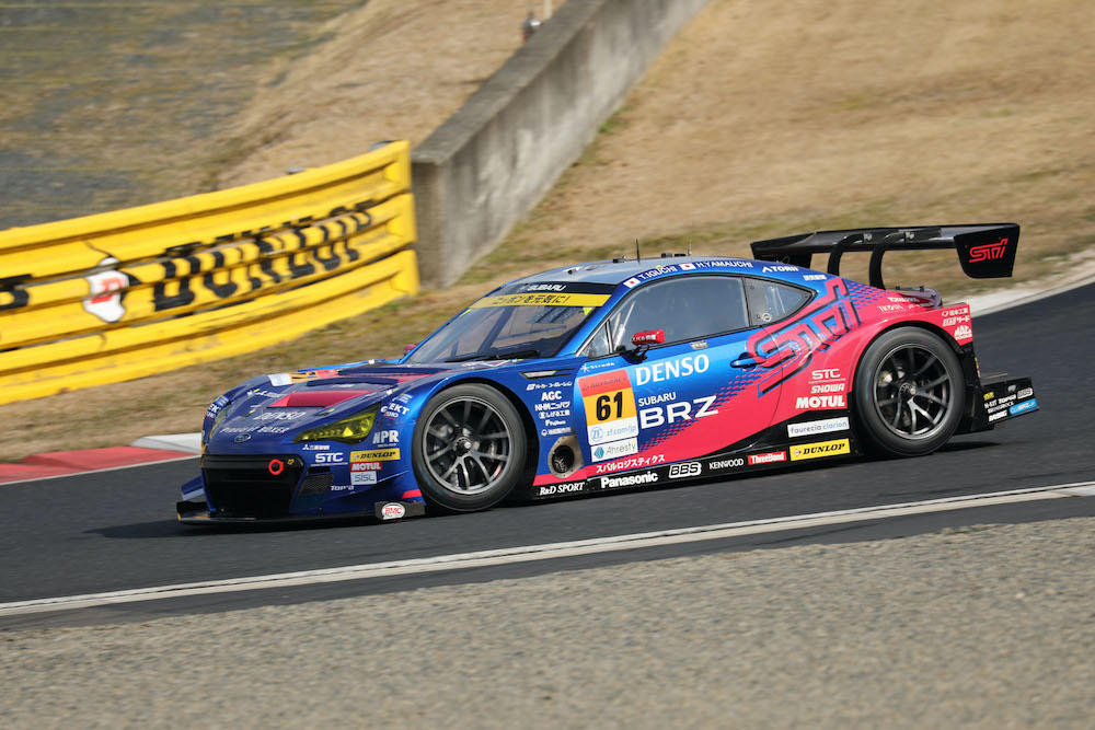 SUBARU BRZ GT300、岡山公式テストはトップタイム｜SUBARU/STI