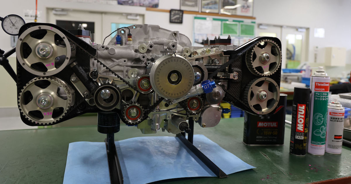 EJ20エンジンを丁寧に組み上げる」|SUBARU/STI MOTORSPORT EJ20エンジンを丁寧に組み上げる」|SUBARU/STI MOTORSPORT